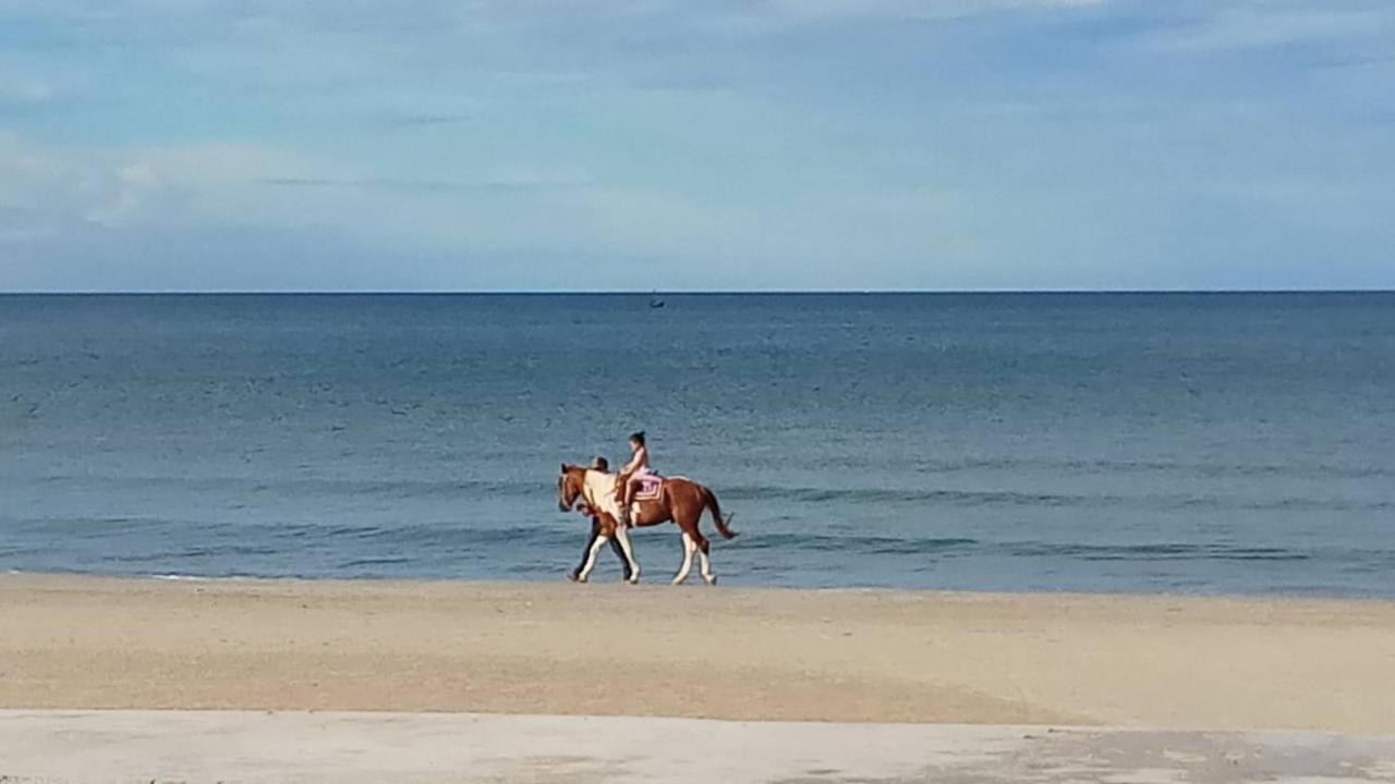 Baanchomchan Huahin Kültér fotó